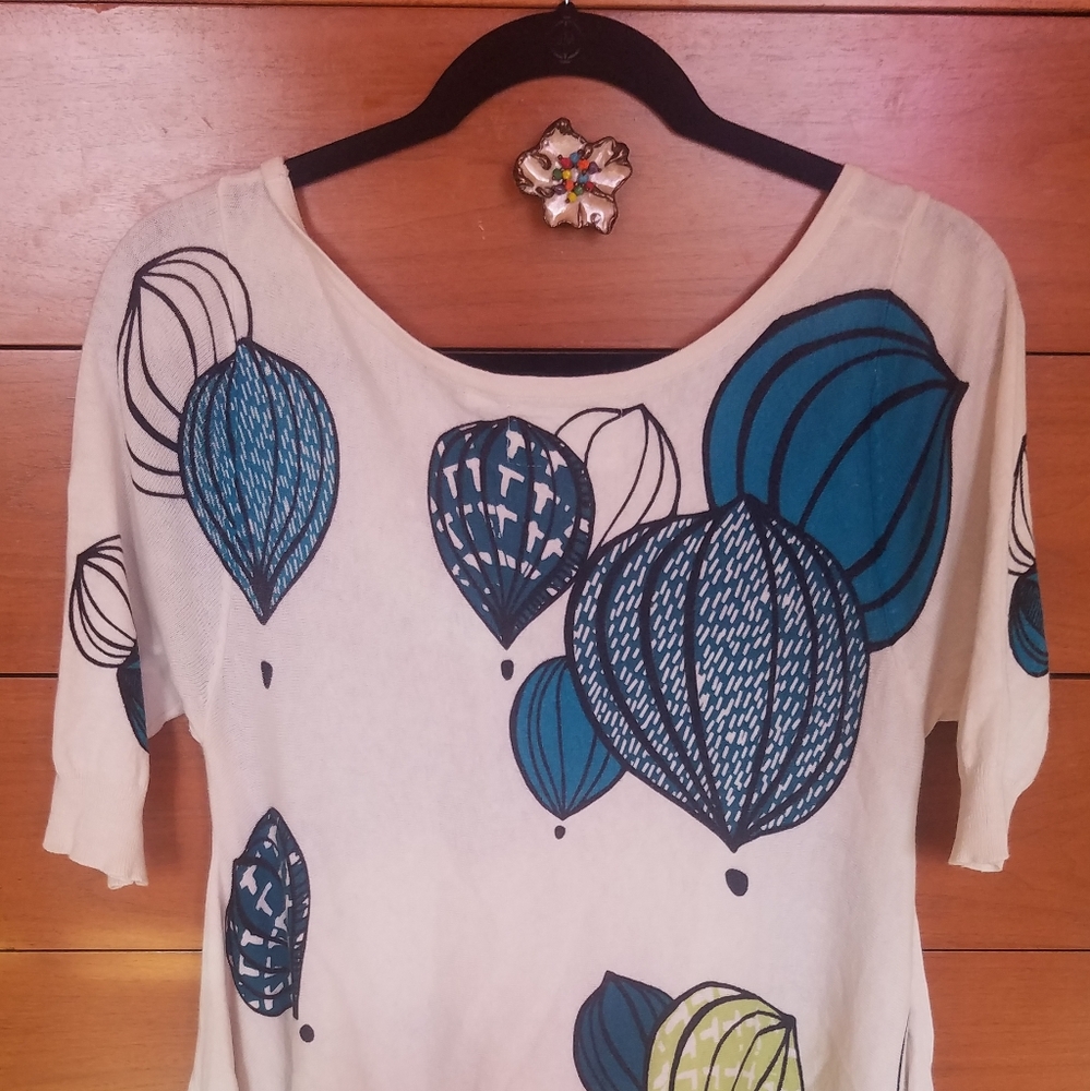 Anthropologie Rare Feild of Flowers Balloon Tunic
